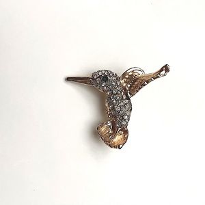 Hummingbird Rhinestone Lapel Pin